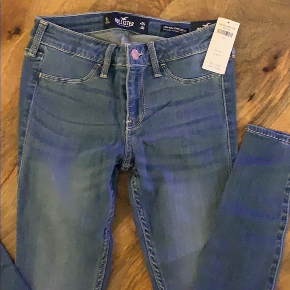 Hollister Jeans